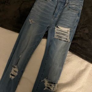 american eagle ripped jeans